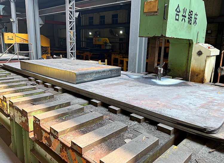 Heavy-Duty Vertical Band Saw for Mold Steel Plates