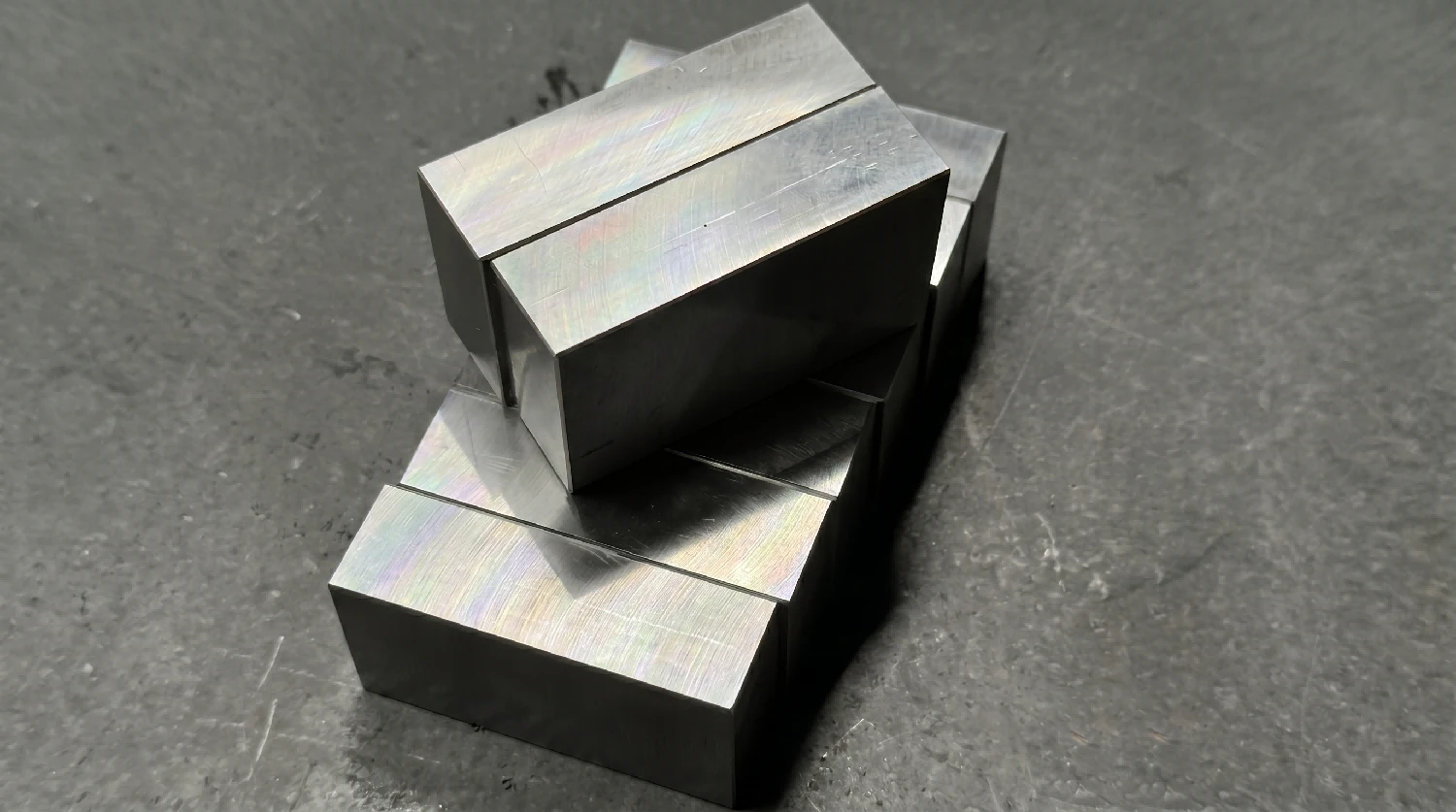 For Your First Mold Steel Purchase, You Should First Distinguish Plastic, Die-Casting, and Metal Stamping Uses