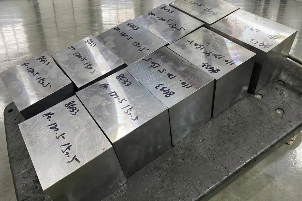 Choose Injection Mold Steel by Production Volume: How Much Cost Can You Save?