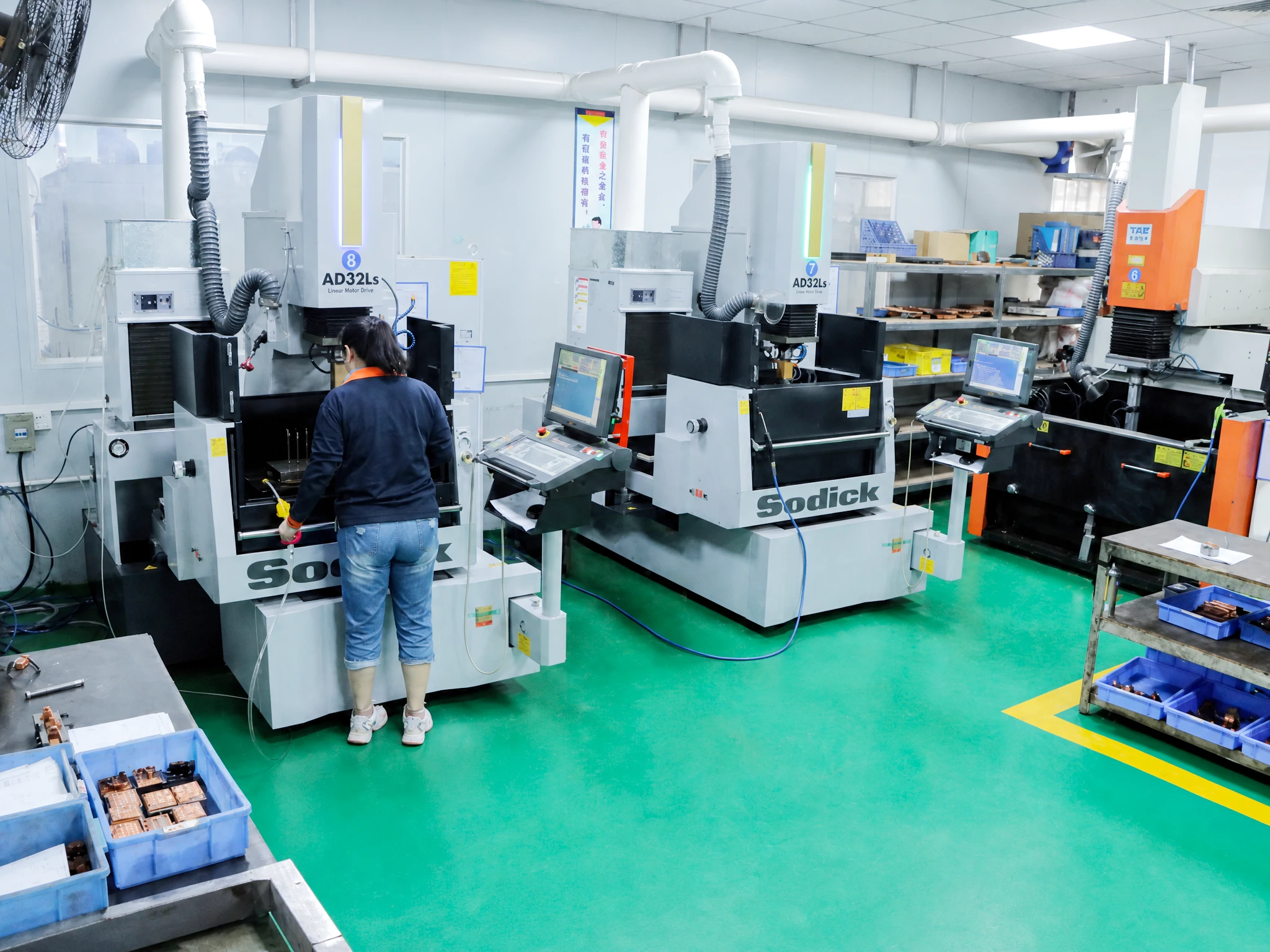 Professional Mold Processing Workshop Equipped with Sodick Spark EDM Machines